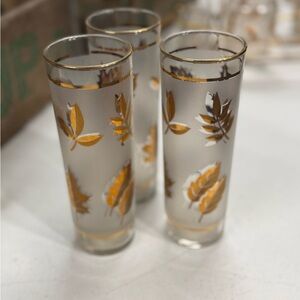 Assorted vintage Libby gold leaf glasses